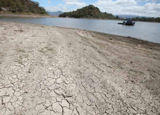 Preocupante descenso en niveles de las represas del Distrito Central
