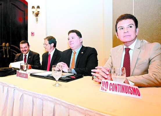 La oposición replantea 'guerra” contra la reelección