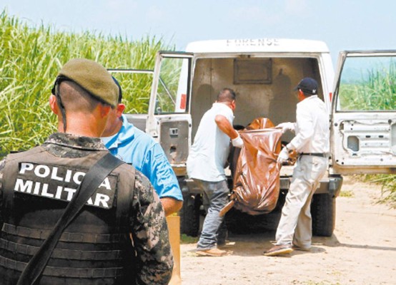 Sacan de su casa a una mujer y luego aparece muerta