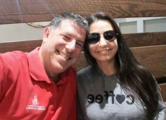 FOTOS: La vida del padre Alberto 10 años después de dejar el sacerdocio por el amor de una mujer