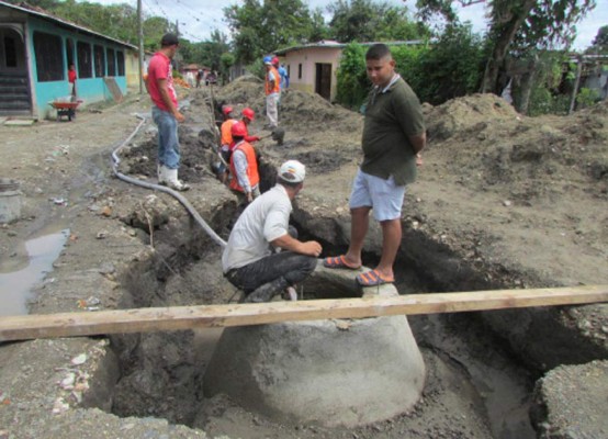 Avanza proyecto de saneamiento básico