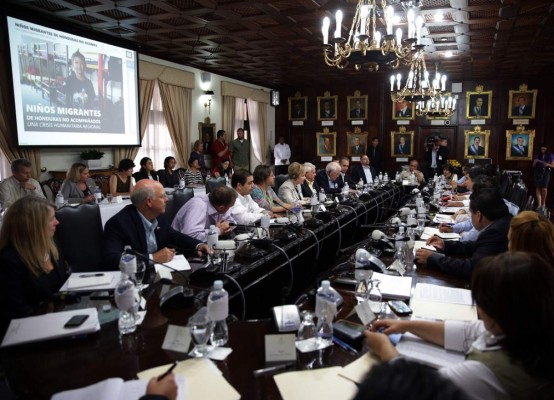 Llegan congresistas de EE UU a Honduras