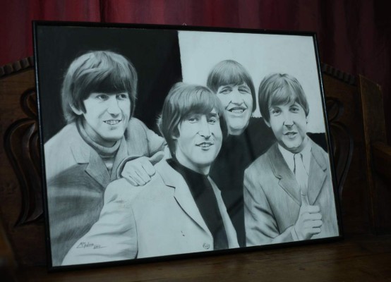 El polifacético arte de un pintor autodidacta