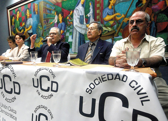 CN ahora amenaza la libertad de prensa