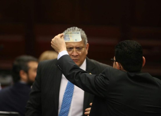 El polémico mensaje de Esdras Amado a Nasralla en la votación de la CSJ