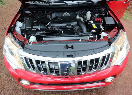 Novedades del Mitsubishi L200 Sportero 2016