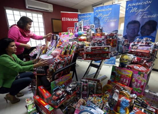 Fundación Miguel Facussé se suma a cambiar juguetes por sonrisas