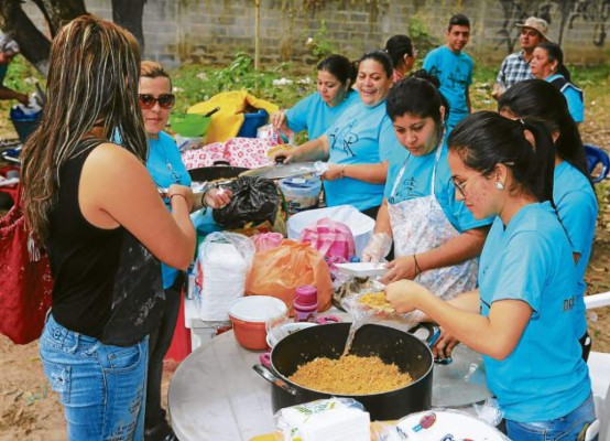 De fiesta Santa María Reina