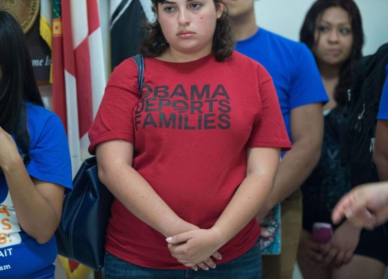 Tras fracasar reforma migratoria, miradas apuntan hacia Obama