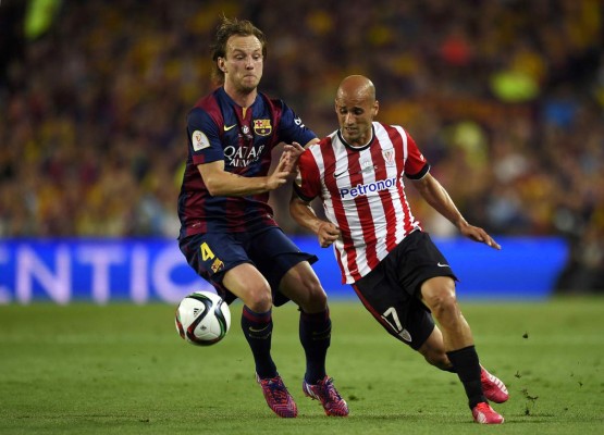 Un inspirado Messi brinda la Copa al Barça que ya apunta al triplete