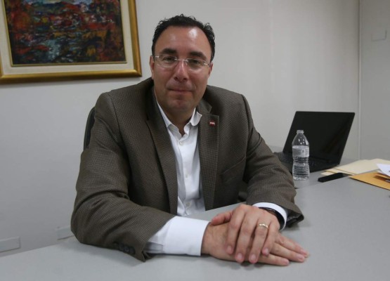 'Casa por Casa, Comunidad por Comunidad', la propuesta de seguridad de Luis Zelaya &nbsp;