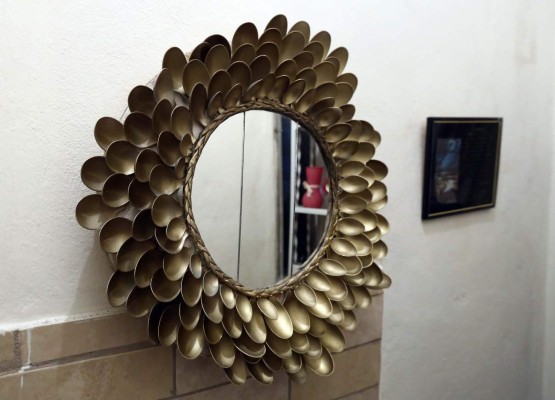 Originales creaciones de basura con uso decorativo