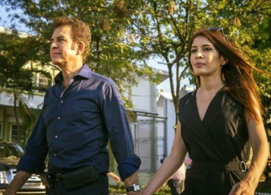 Iroshka Elvir no quiere que llamen 'El señor de la televisión' a su esposo Nasralla