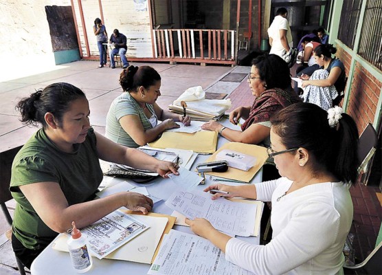 Arranca año escolar 2014 en Honduras