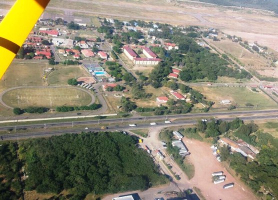 Más del 40% de la carga total de maletas electorales llegaron a su destino este martes&nbsp;