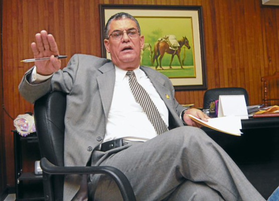 Bendeck: 'Aumento de InterAirports es un robo”