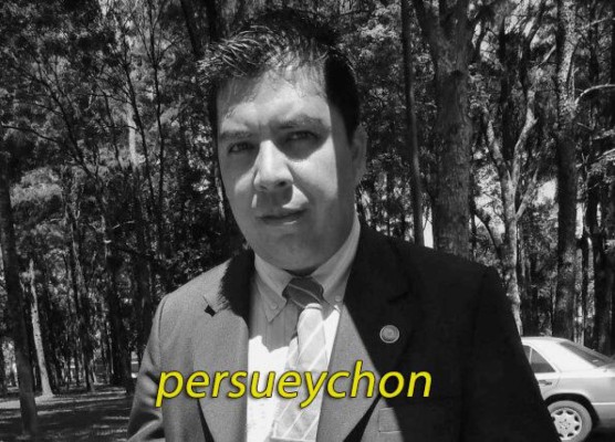 El diputado que dice hablar inglés y no sabe contar hasta diez