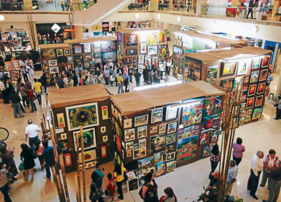 El mall Multiplaza se llenó de arte