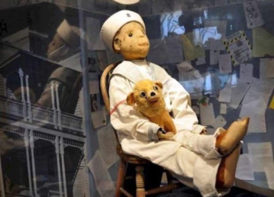 Los objetos malditos detrás de misteriosas muertes y desgracias