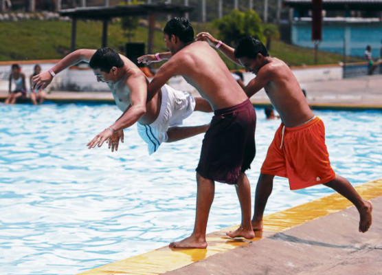 Estalla la diversión del verano en Honduras