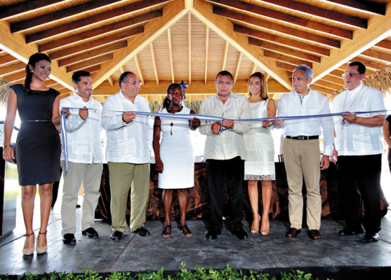 Lista primera etapa de Indura Beach and Golf Resort