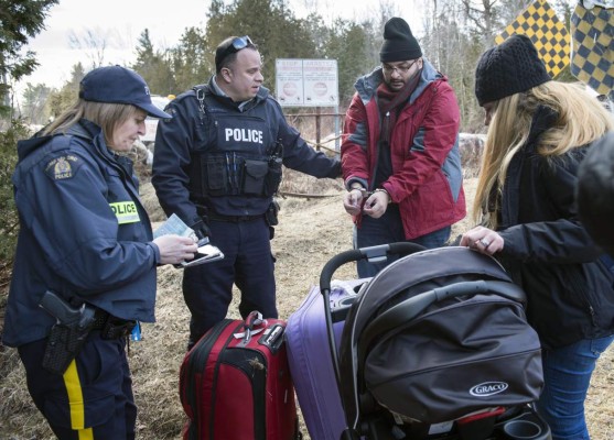 Grupos en Estados Unidos ofrecen capacitación contra deportaciones&nbsp;