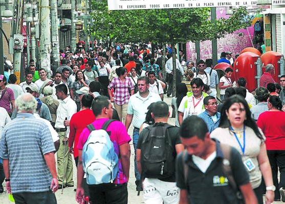 Pactos y profecías preparan candidatos antes de 26 de noviembre