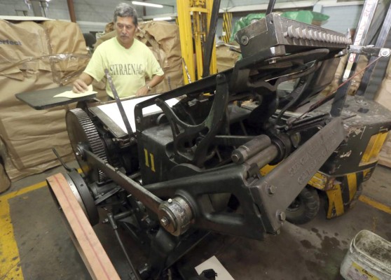 La imprenta de la Empresa Nacional de Artes Gráficas de Honduras... donde el tiempo no pasa