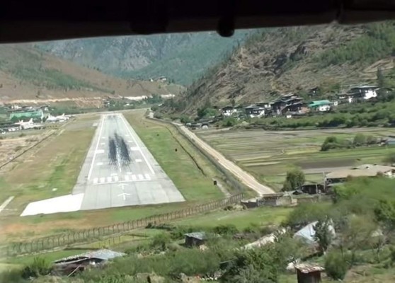 Los aeropuertos más peligrosos del mundo y cómo Toncontín está a punto de salir de la lista (FOTOS)