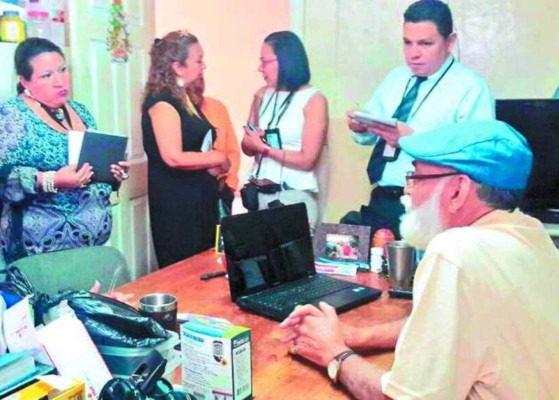Inspeccionan atención en asilo de ancianos Ceder