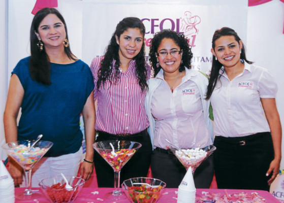 Reconocen trayectoria de Gaspar Vallecillo Molina