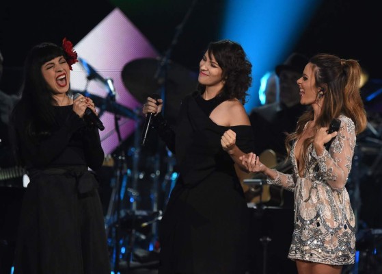 Los Grammy Latinos, con Trump de telón de fondo