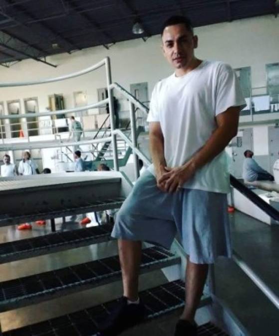 FOTOS: Así es la vida del famoso youtuber hondureño dentro de una prisión en EEUU