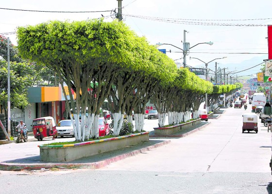 Augurios de muerte no detienen a migrantes hondureños rumbo a EUA