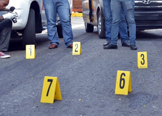 Asalto a bus deja dos personas muertas