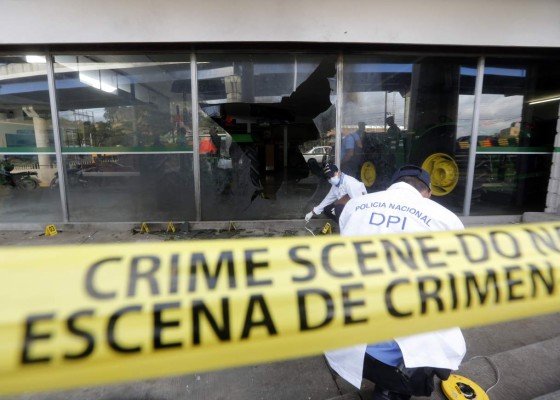 FNA: Palabrero de la pandilla 18 es el supuesto autor a empresas Camosa y Discovery