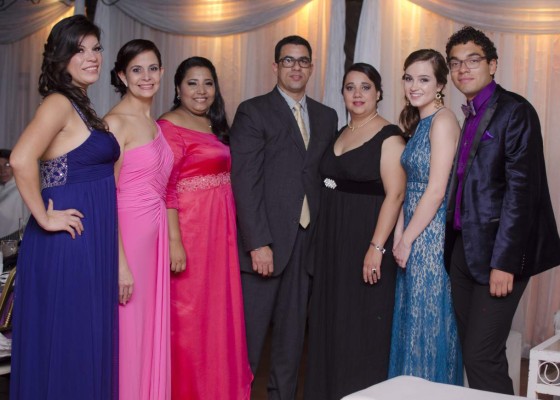 Se prometen amor eterno ante Dios