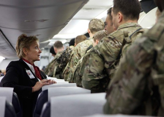 FOTOS: Así se preparan los soldados de EEUU para un posible ataque en Irán
