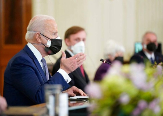 Casa Blanca: Biden elevará el tope de refugiados en mayo