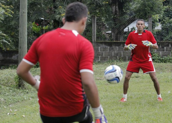 Osman Melgares: 'con los pies en la tierra...”