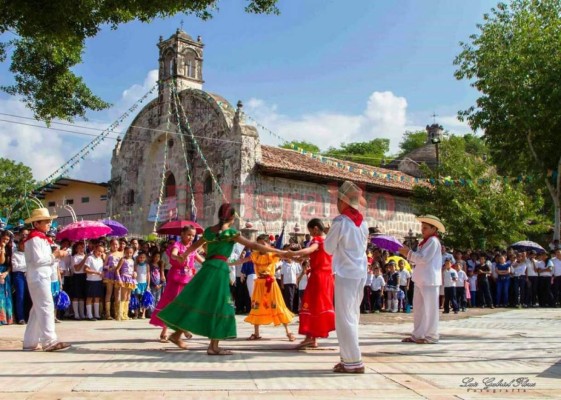 Carreras de cintas, una tradición que nunca muere en Honduras