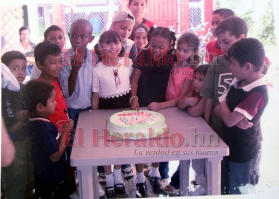 Una estudiante brillante, una niña de medallas: así es Samantha Murillo