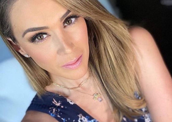 Esposo de Jacky Bracamontes viraliza divertida broma en una piscina