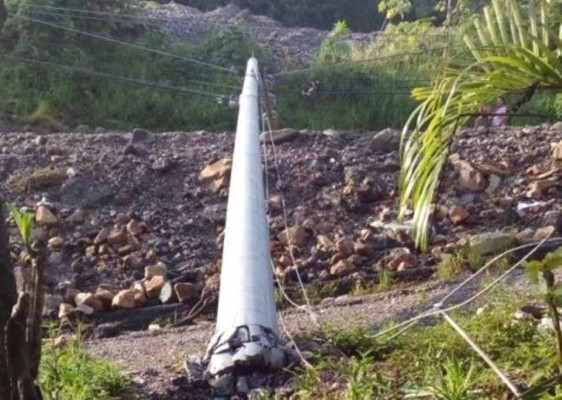 EEH realiza la rehabilitación del servicio eléctrico en El Ajagual, Copán