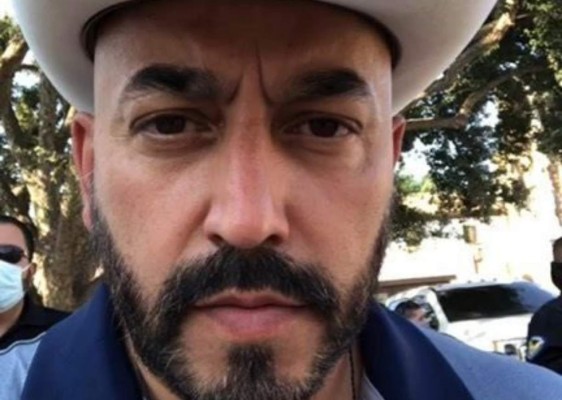 La 'maldición' de tatuarse por amor a Belinda (FOTOS)