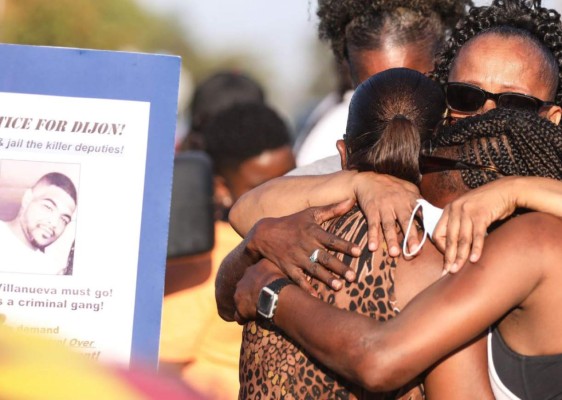 Protestas en Los Ángeles tras muerte de afroamericano a manos de la policía&nbsp;&nbsp;