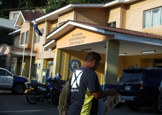 Masacran a cinco personas dentro de escuela en Honduras