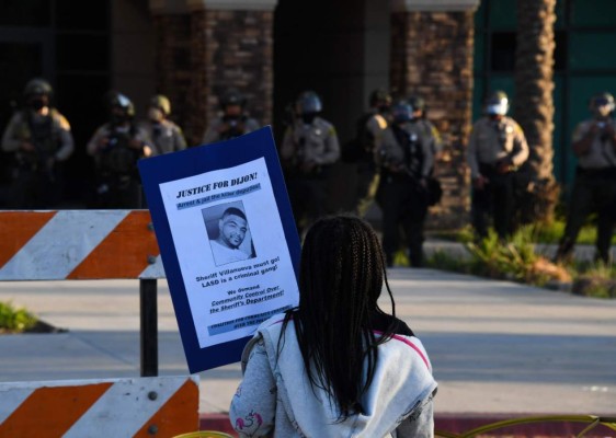 Protestas en Los Ángeles tras muerte de afroamericano a manos de la policía&nbsp;&nbsp;