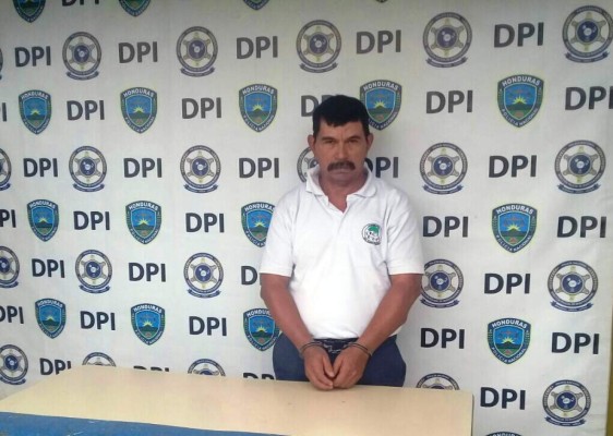 Capturan a supuesto sicario implicado en masacre de 11 personas en Silín, Colón