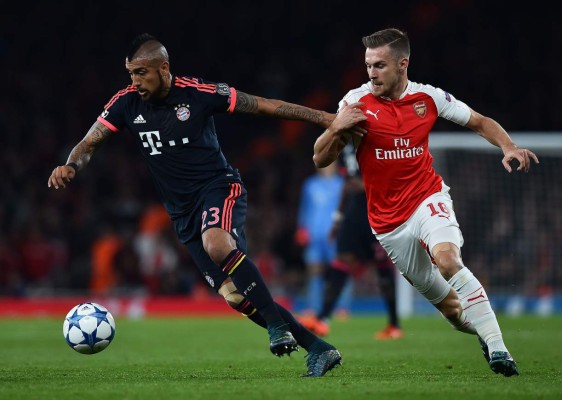 Arsenal sigue con vida en la Champions tras superar al Bayern